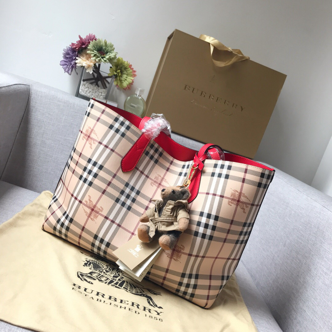 Bv*b*rry Double Side Shopping bag for Women in Red