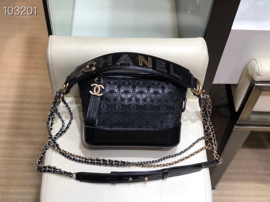 Ch**el A08022 Gabrielle Handbag 20cm