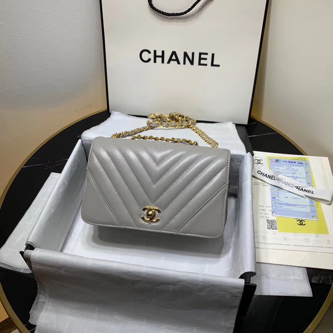 Ch**el 2019 New Lambskin mini bag Gray