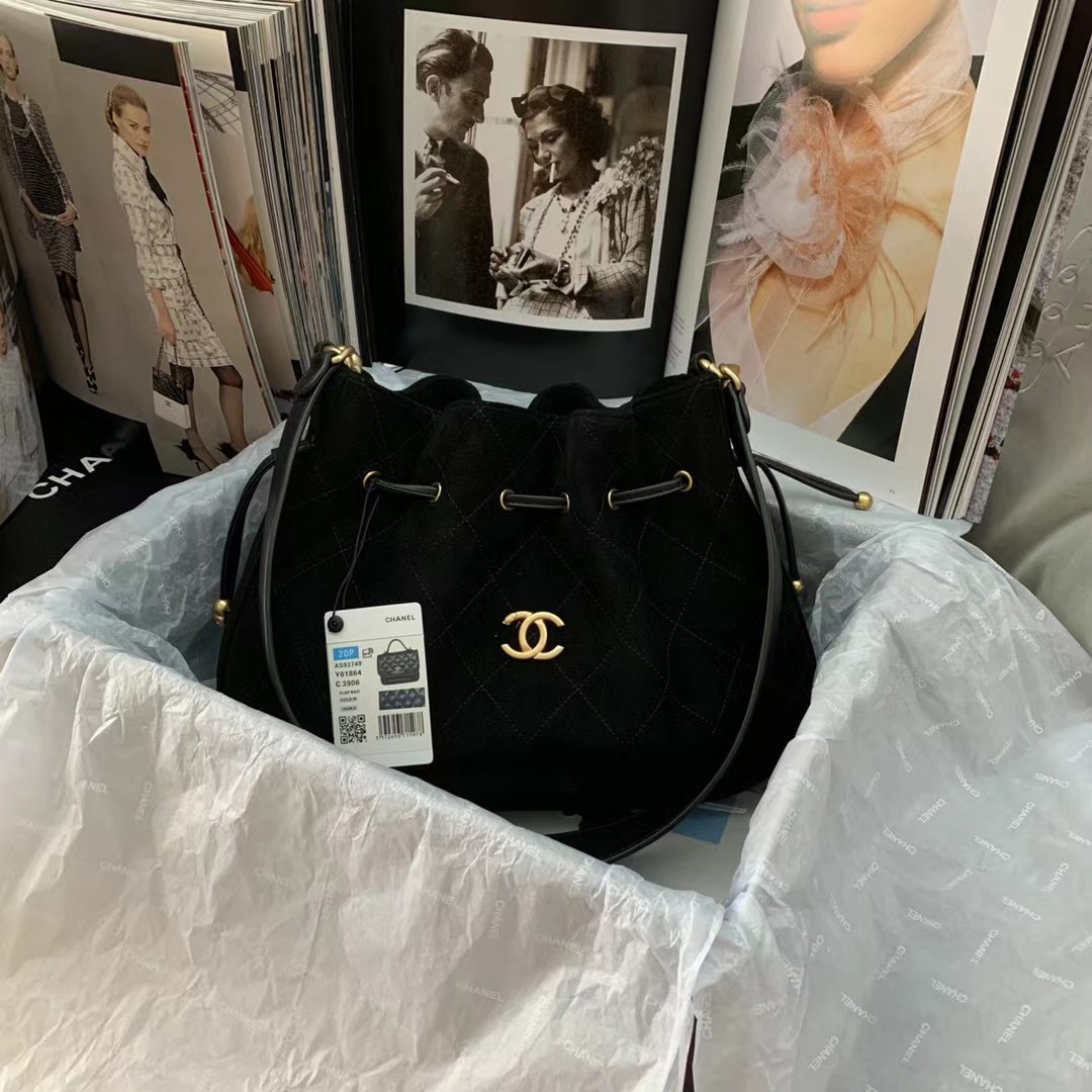 Ch**el Bucket bag AS2835