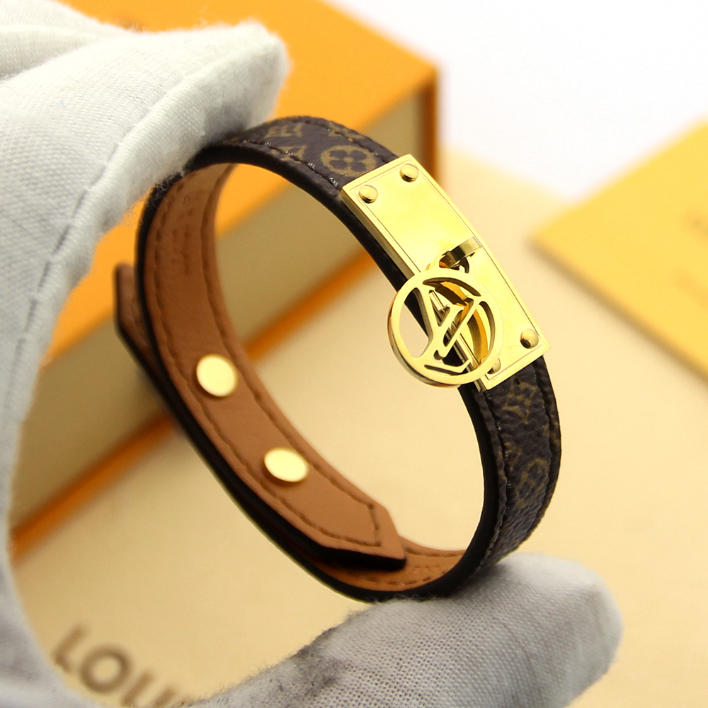 L0vis Vvtt0n Bracelet 005