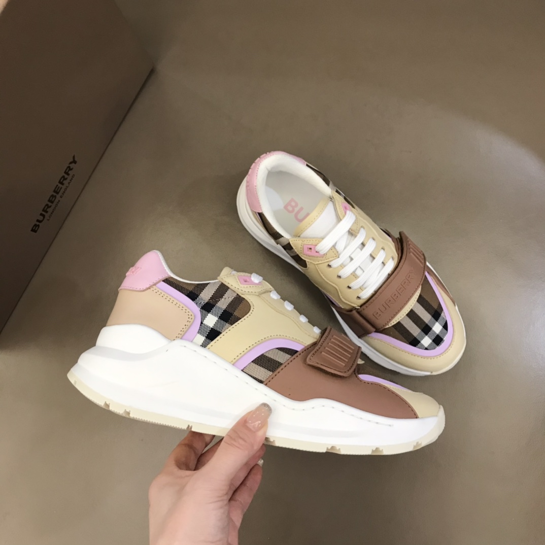 Bv*b*rry Sneakers 01