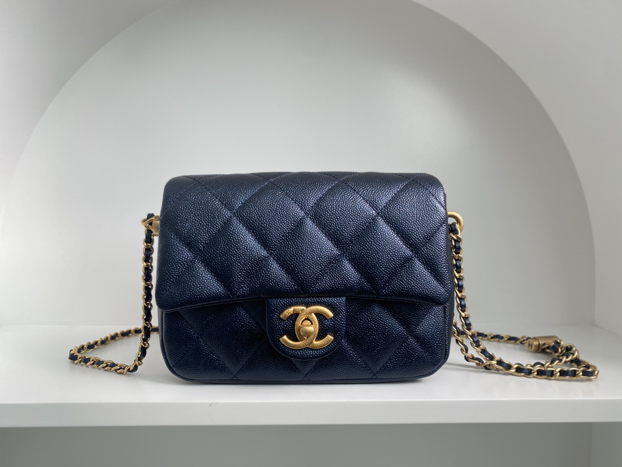 Bagsaaa Ch**el Caviar Quilted Square Mini Navy Blue 21K - 19x13x17cm