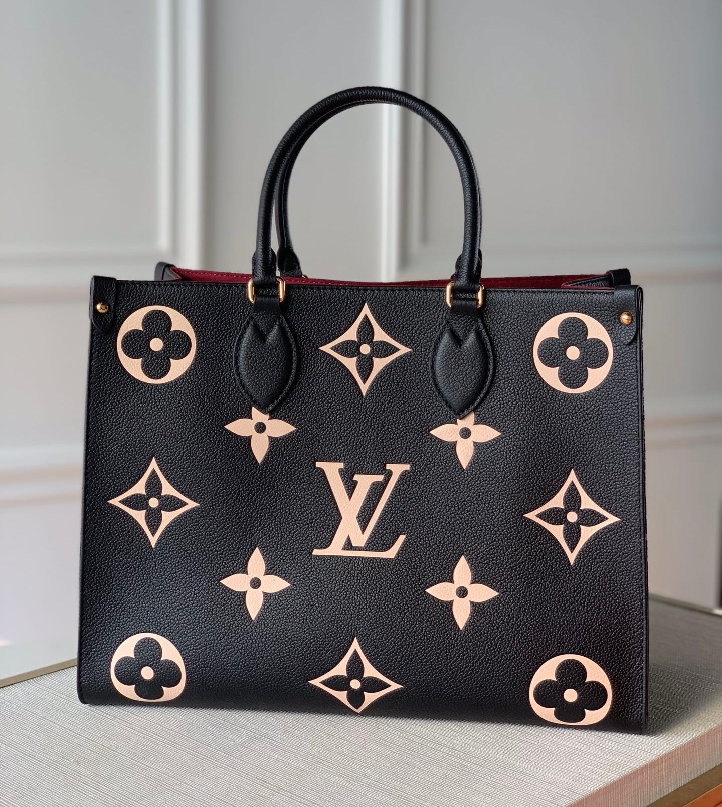 Bagsaaa L0vis Vvtt0n Onthego GM Bicolor Black - 41 x 34 x 19 cm