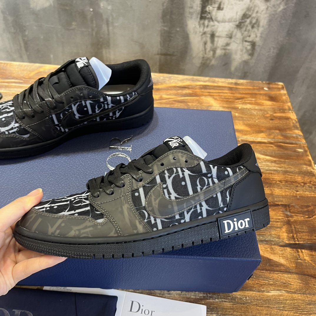 Bagsaaa Nike x D10r Dunk Low White and Black