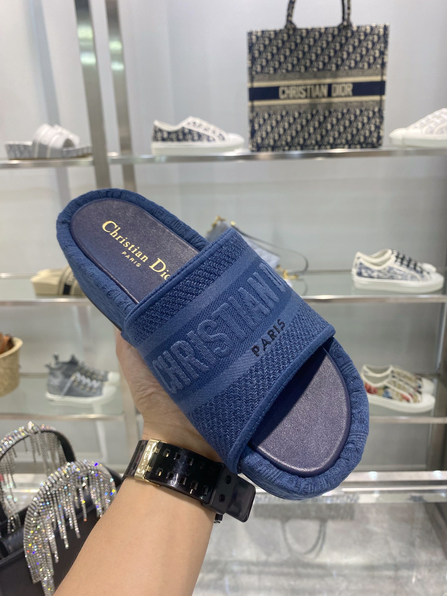 Bagsaa D10r Dway All Blue Sandals 
