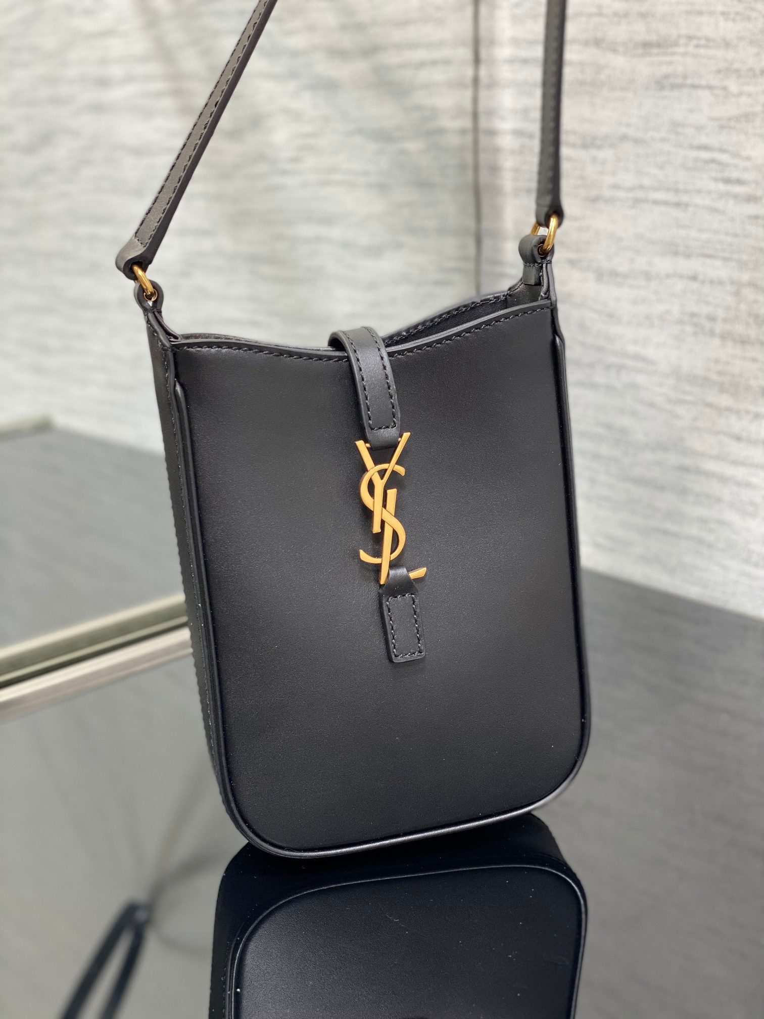 Bagsaaa Y51 Le 5 A 7 Mini Black Bag - 13x20x4cm
