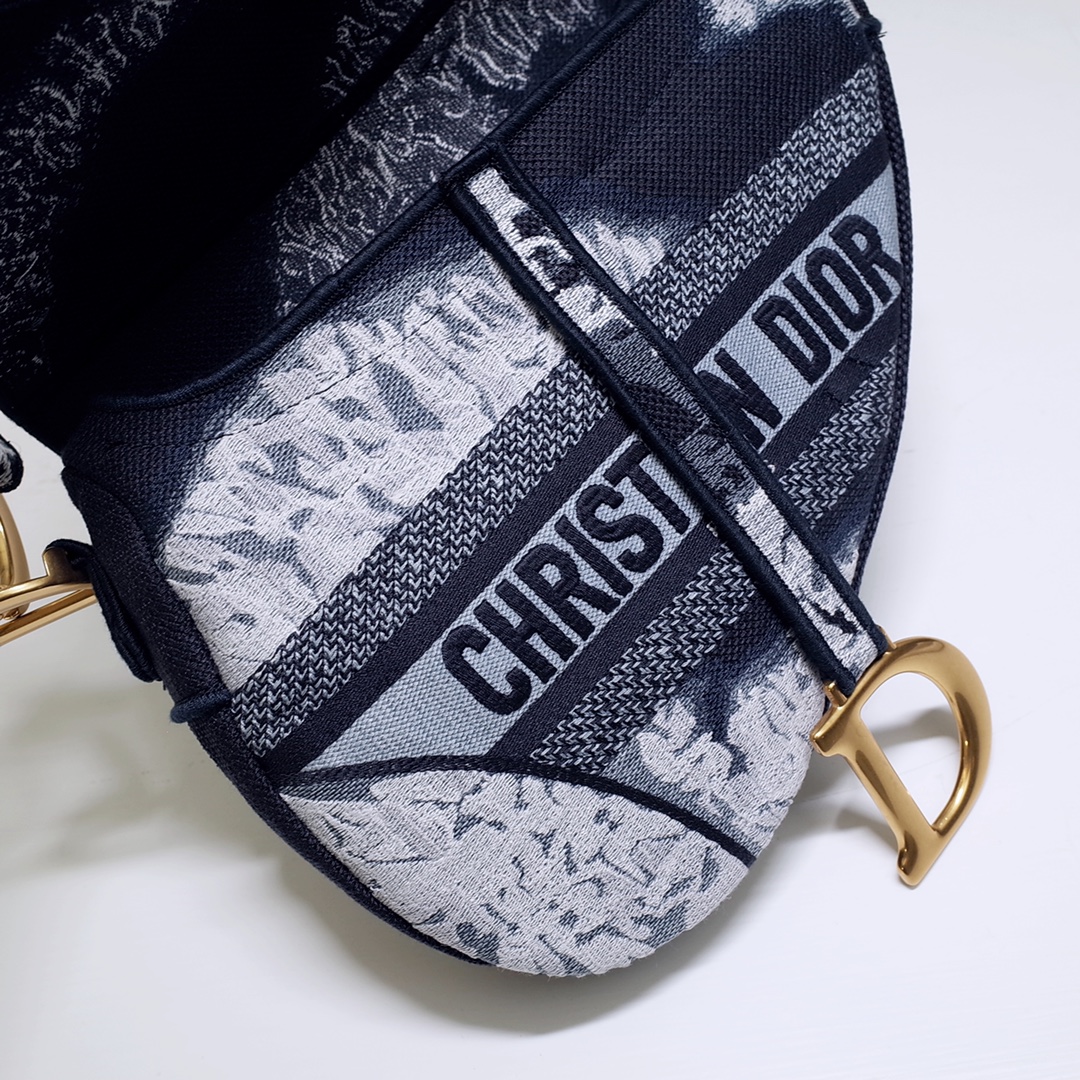 Bagsaaa D10r Saddle Navy Blue Embroidered - 25.5 x 20 x 6.5 cm