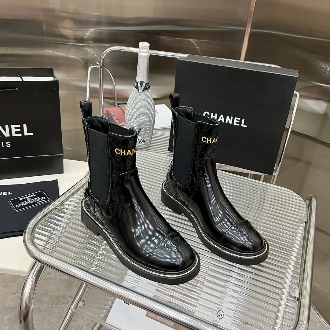 Bagsaaa Ch**el Chelsea Black Patent Leather Boots