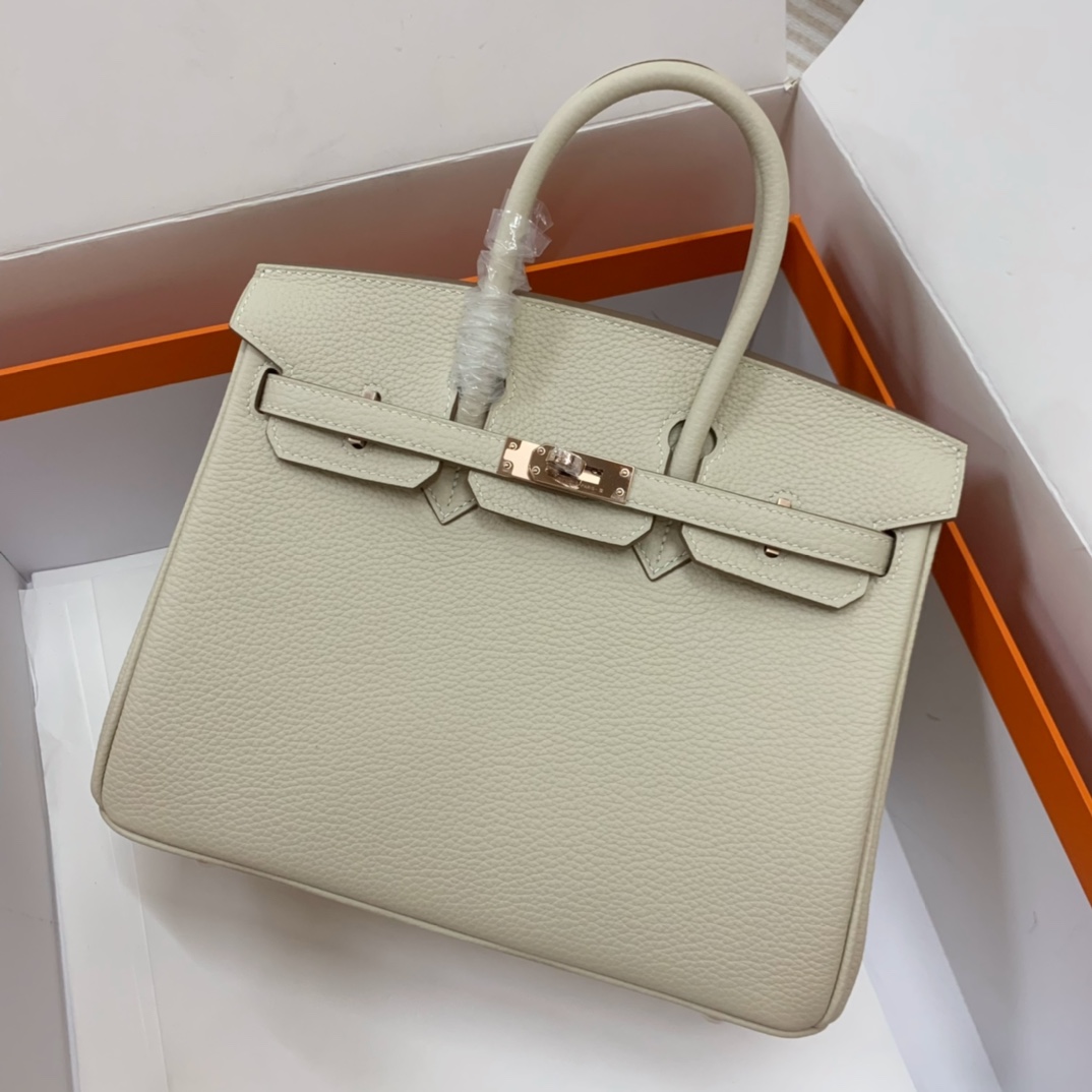 Bagsaaa H**me5 Birkin 25 in Togo Leather Off White color