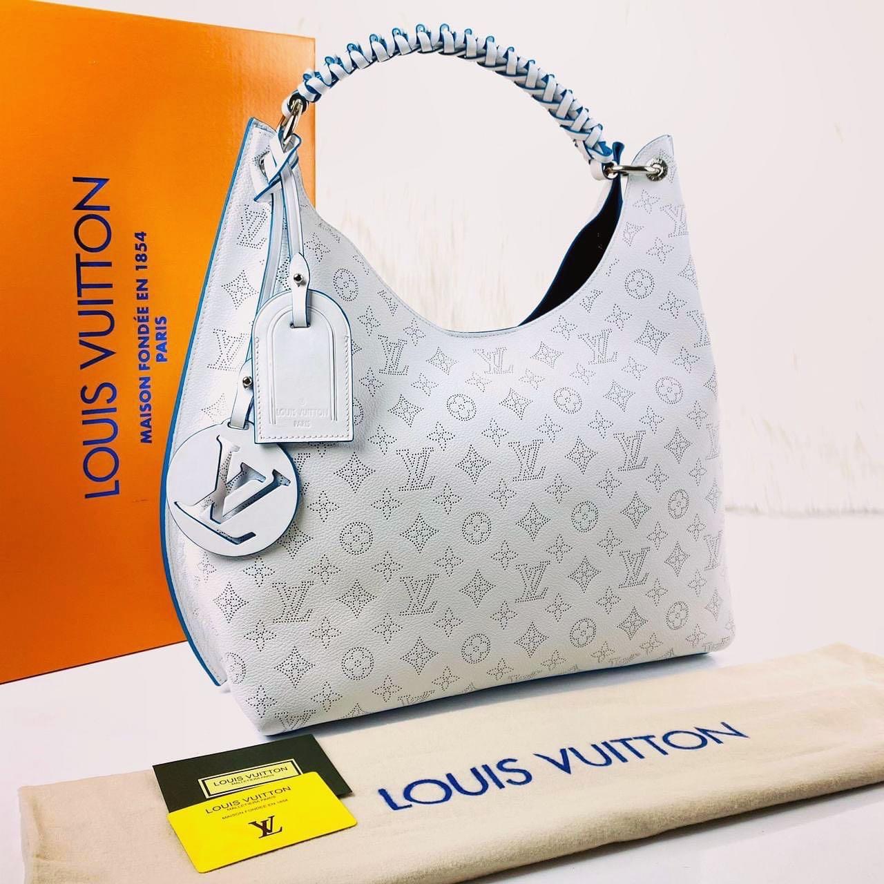 Bagsaaa L0vis Vvtt0n Carmel Mahina Blue 35 x 40 x 17 cm