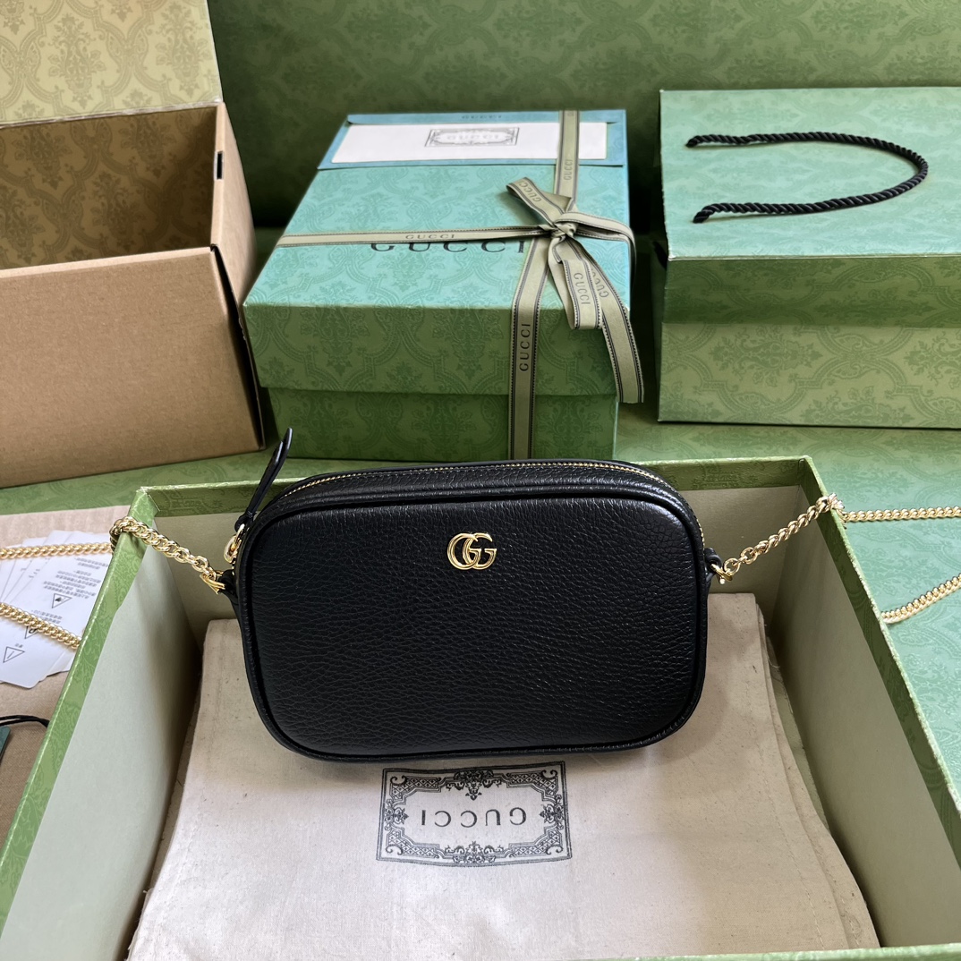 Bagsaaa Gvc*1 GG Marmont mini shoulder bag in Black Leather - 11x 18.5x 4cm