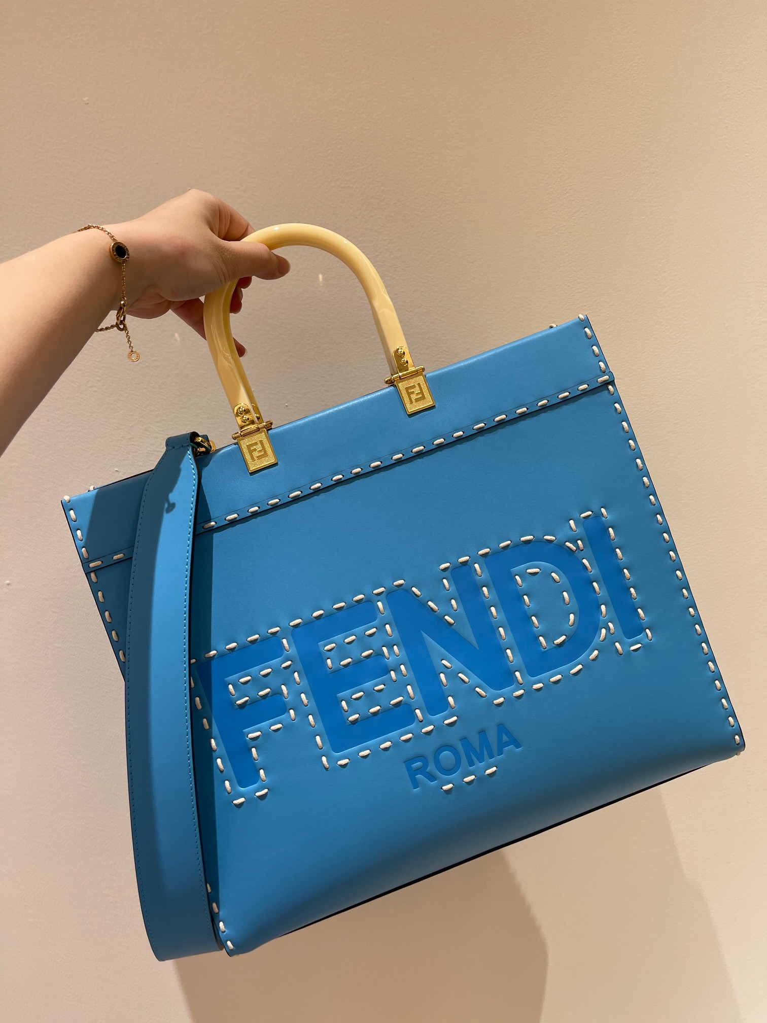 Bagsaaa F**di Sunshine Blue Shoppper Tote - 35x17x31cm
