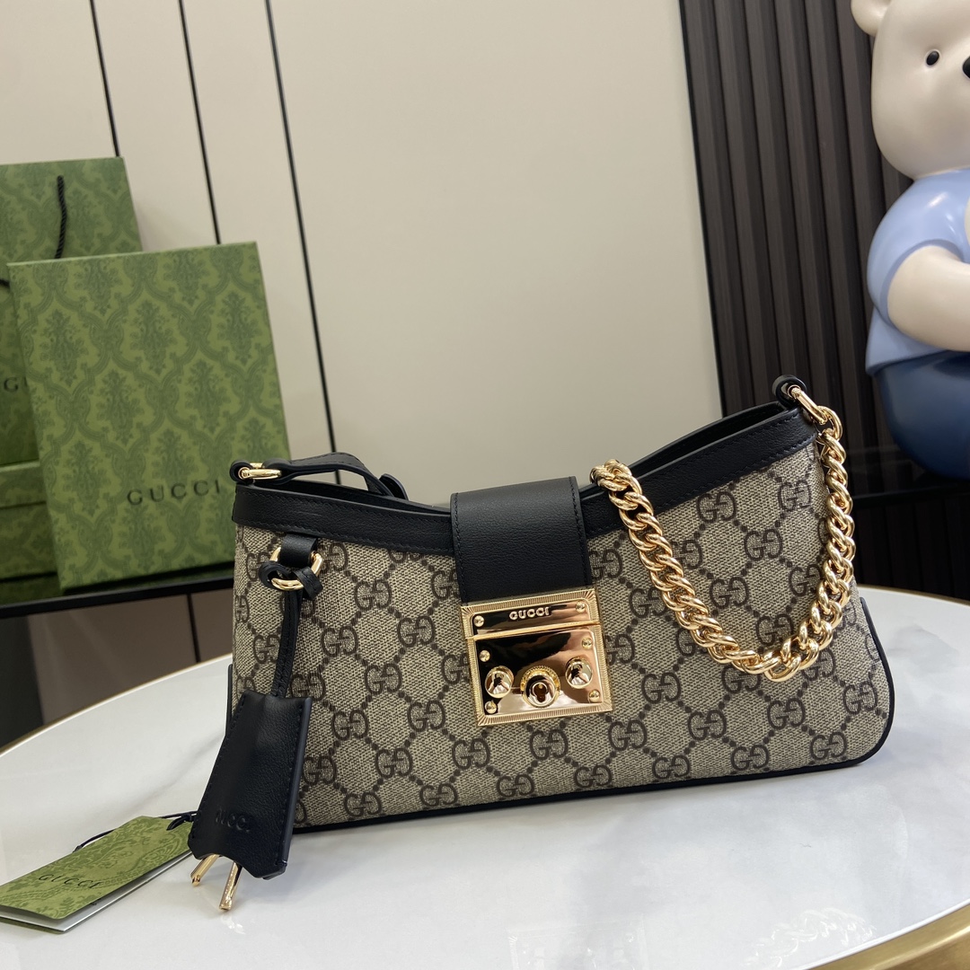 Bagsaaa Gvc*1 Padlock GG Medium Shoulder Bag 811705 Black - 26.5x14x6 cm