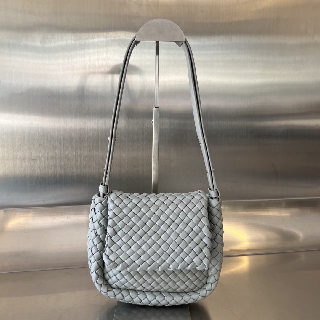 Bagsaaa B0tt*ga Ven*ta Small Cobble Shoulder Bag 762711 Gray - 19cm