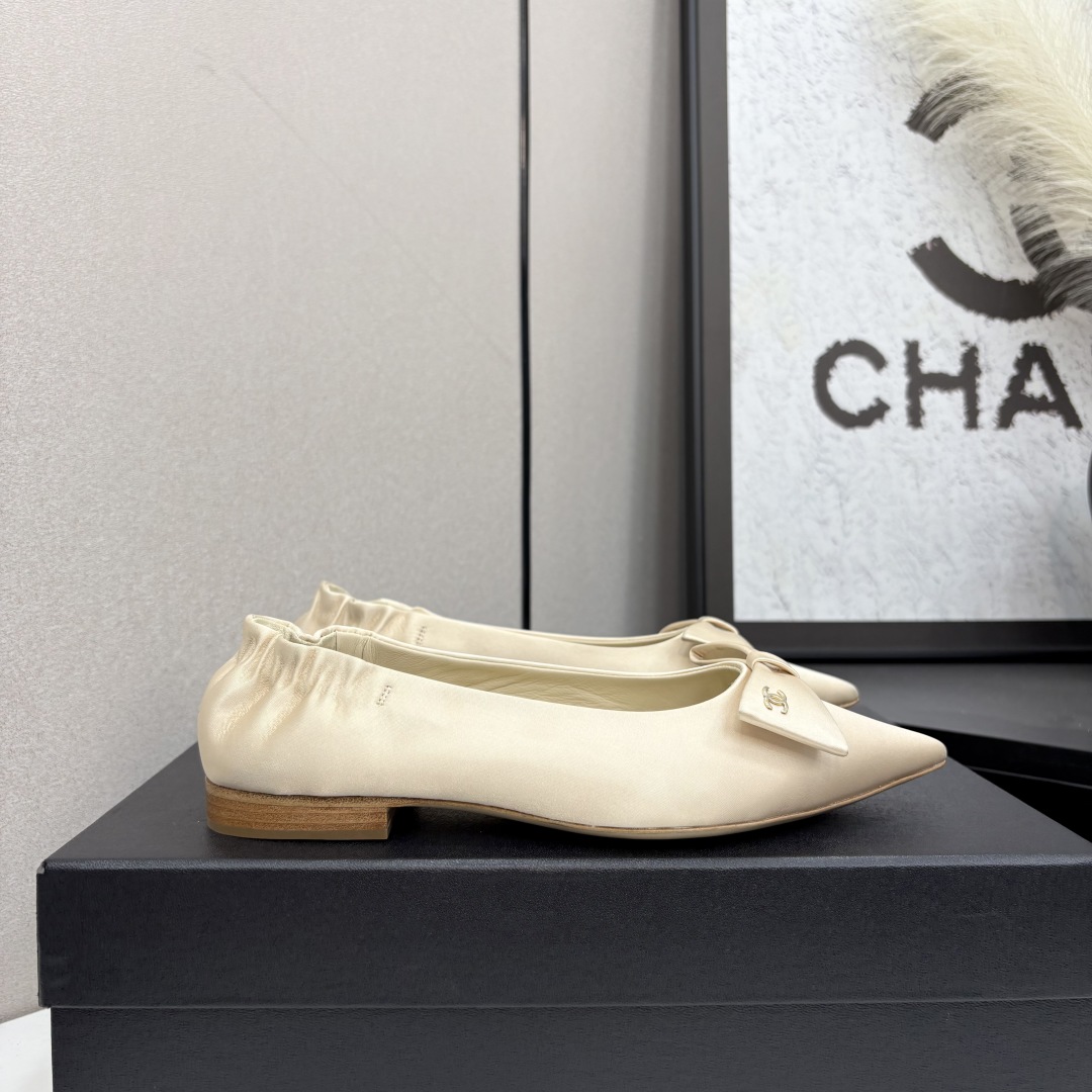 Bagsaaa Ch**el Ballet flats G46546 Beige Silk Satin