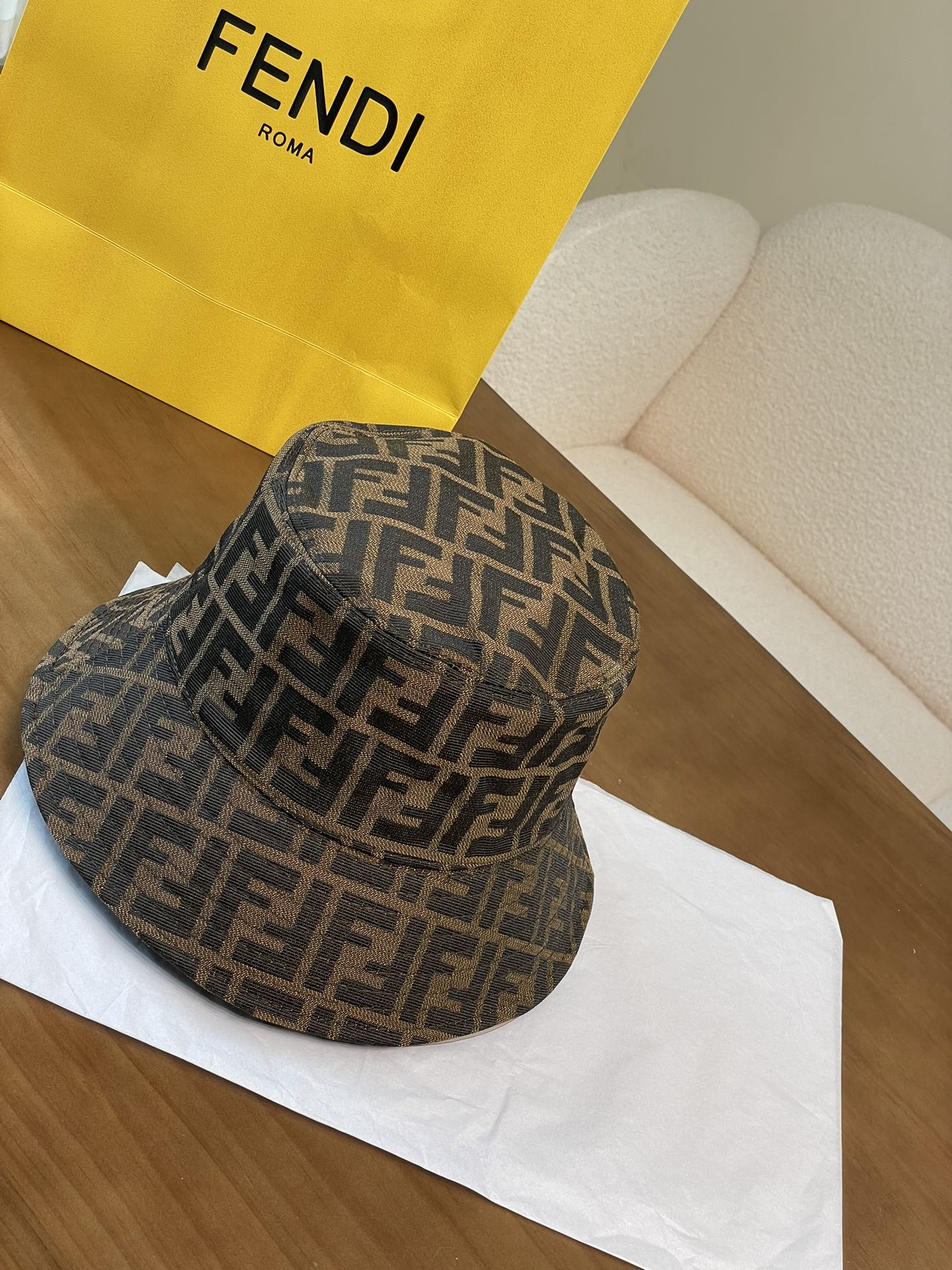 Bagsaaa F**di Hat 03