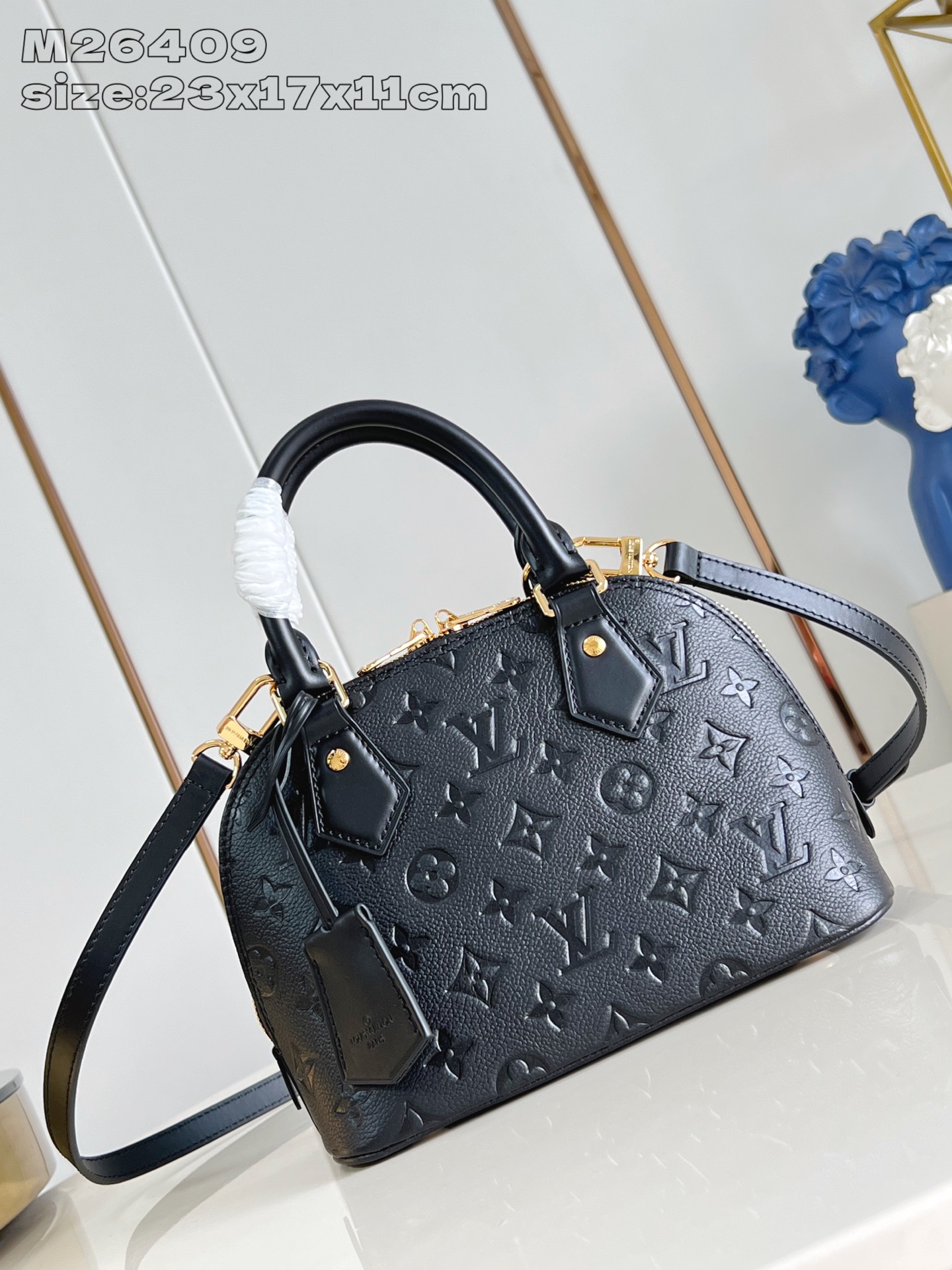 Bagsaaaa LV M26409 Alma BB Black - 23.5cm